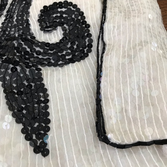 J.L.B 🌴🌴Paris-Hong Kong-New York sequin top - Picture 8 of 8